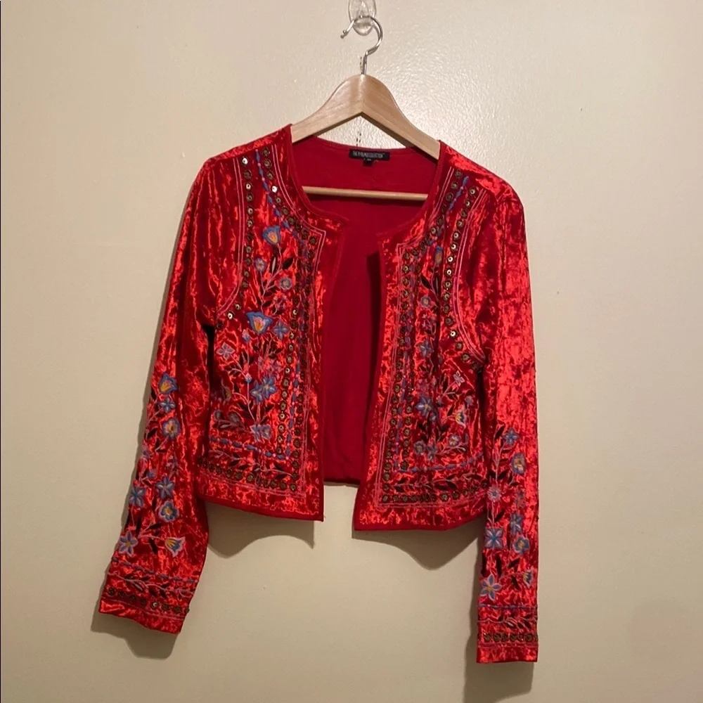 The Pyramid Collection elegant red